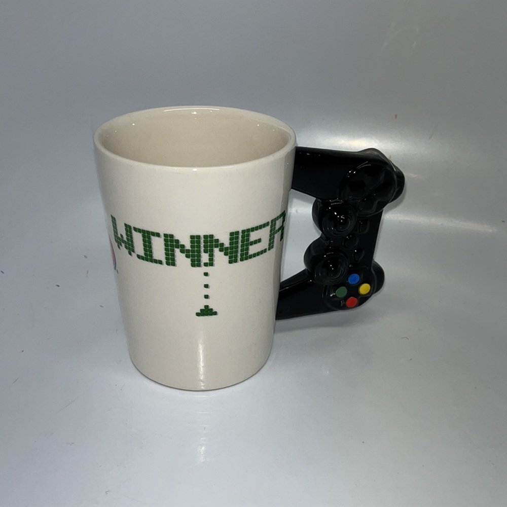 Dave & Buster’s Arcade Winner Video Game Controller Handle Coffee Mug Cup